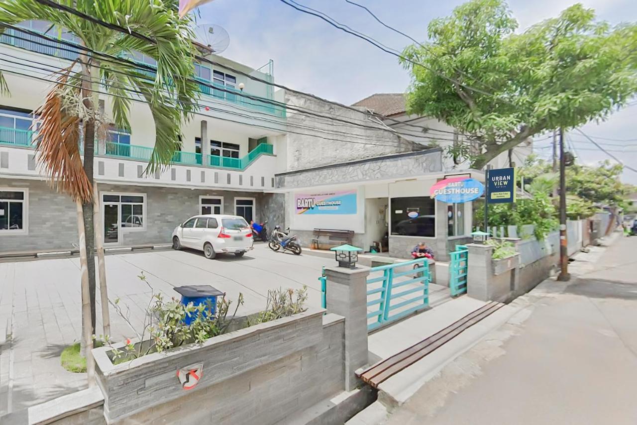 Urbanview Hotel Bartu Moh Toha Bandung By Reddoorz Экстерьер фото